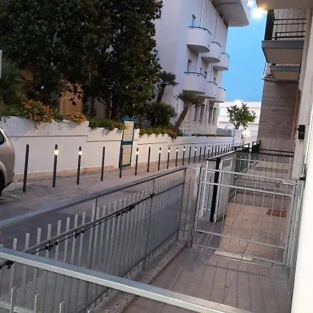 Marevale アパート *